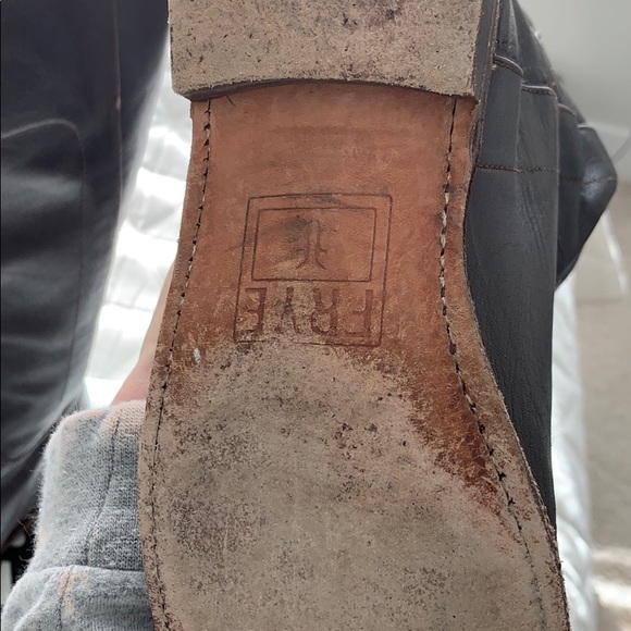 FRYE Boots Paige Tall Riding Tan Leather Boots 77534  Frye Paige Tall Riding Leather Boots